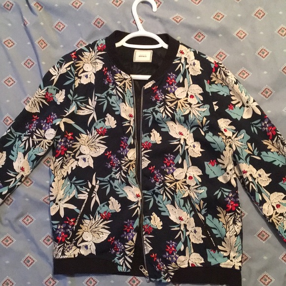 Floral Blazer - Picture 2 of 3